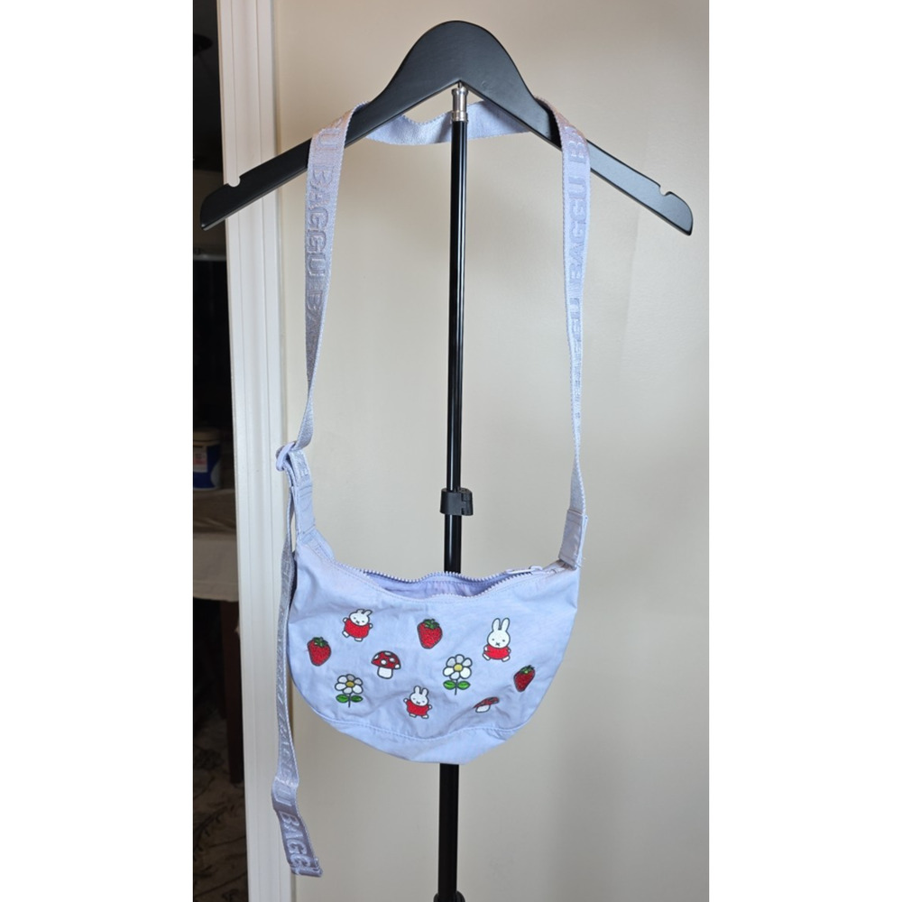 Baggu x Miffy SM Crescent Bag Purple Nylon Crossbody Bunny Print Limited Edition - Picture 4 of 12